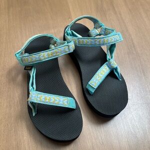 Teva Midform Sandals Size 11